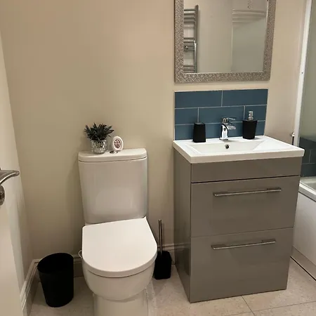 Amazing Bedroom In Dublin * Clondalkin