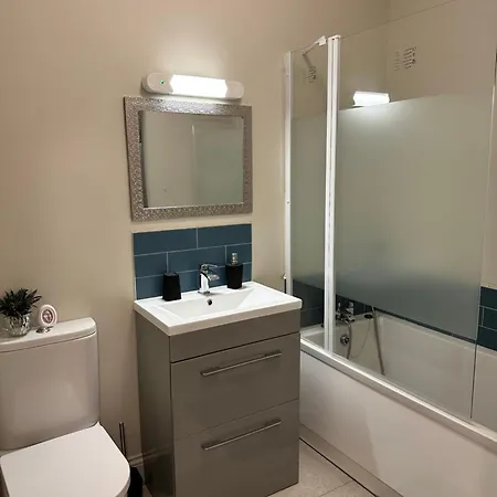 Amazing Bedroom In Dublin * Clondalkin